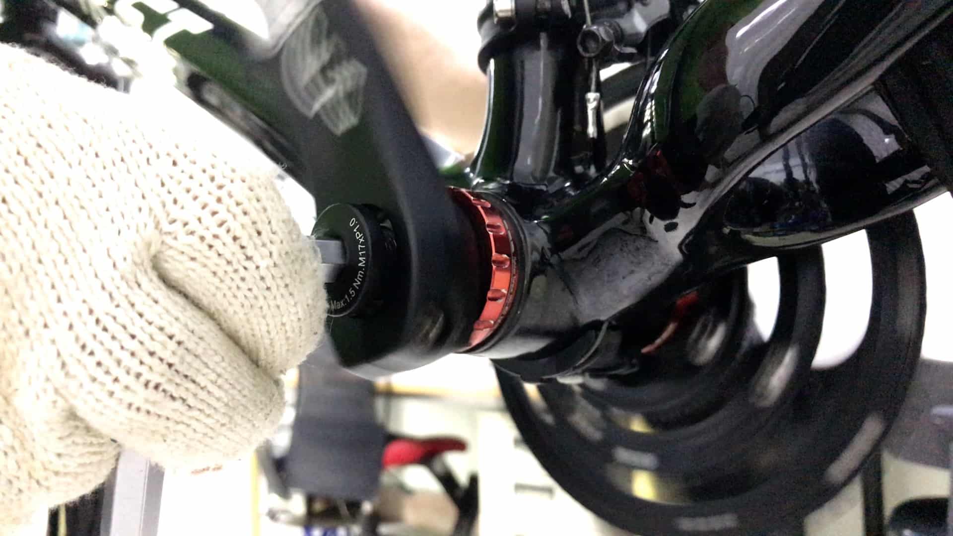 Remove Crank Nut - First Components